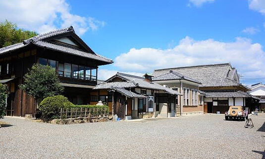 コヤノ美術館